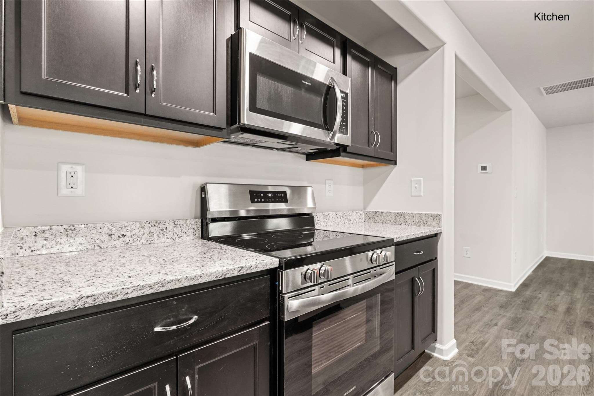 Single Family Residence at 1703 Evans Drive, Lancaster, photo 6 of 38