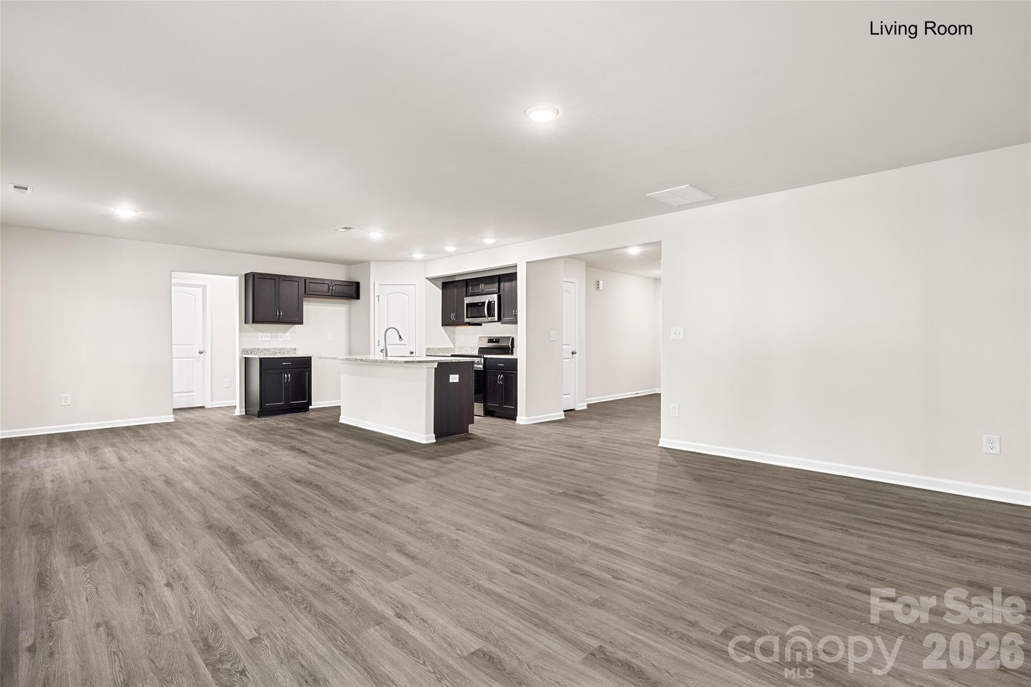 Single Family Residence at 1703 Evans Drive, Lancaster, photo 11 of 38