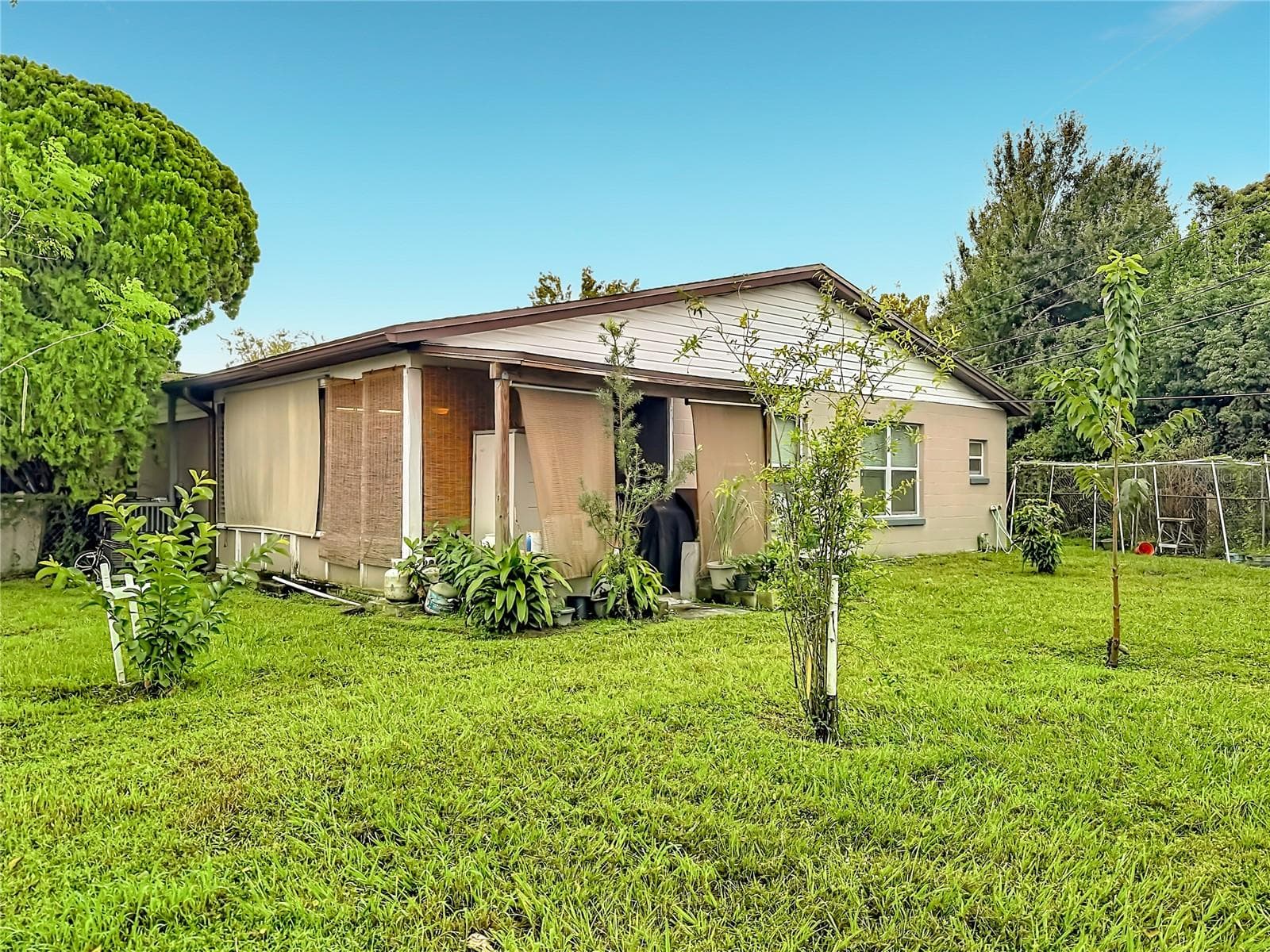 Single Family Residence at 1608 MOSELLE AVE, ORLANDO, photo 47 of 50