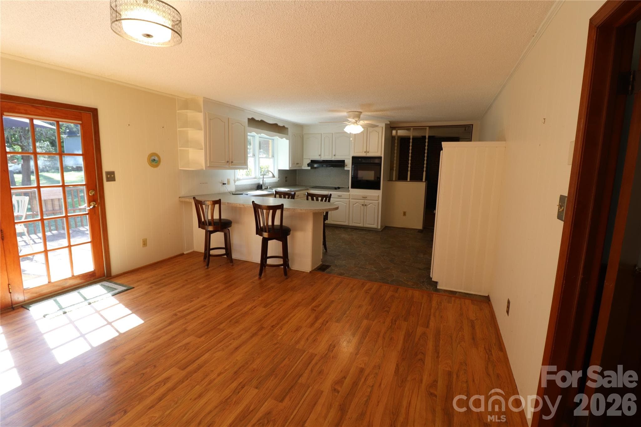 Dining Area - 2157 Ridgewood Drive, Gastonia