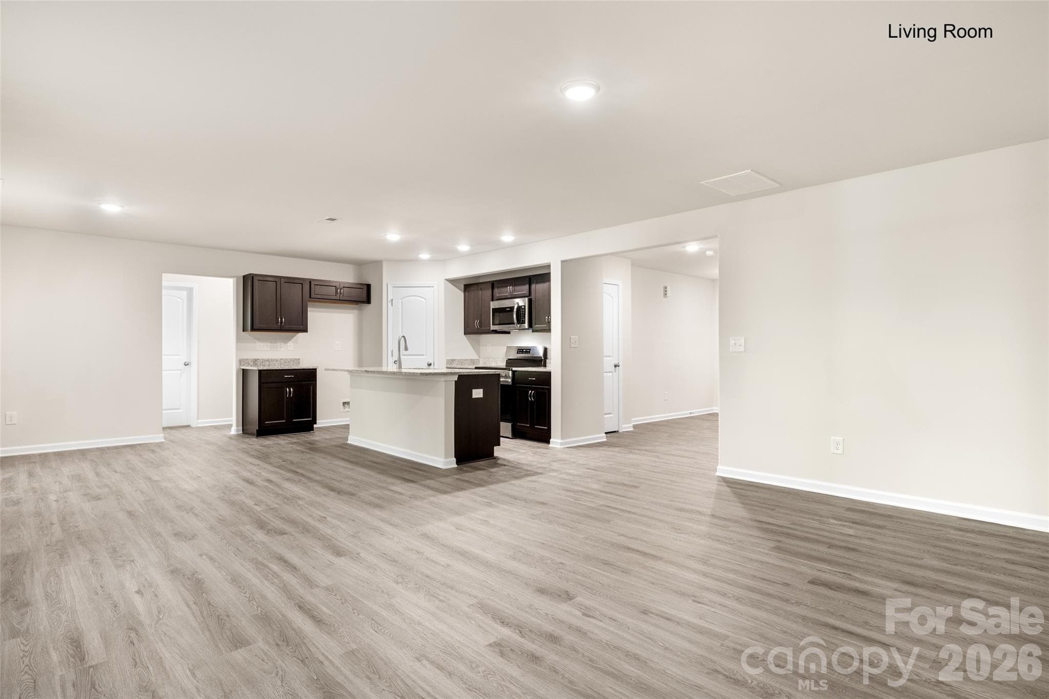 Single Family Residence at 1707 Evans Drive, Lancaster, photo 10 of 37