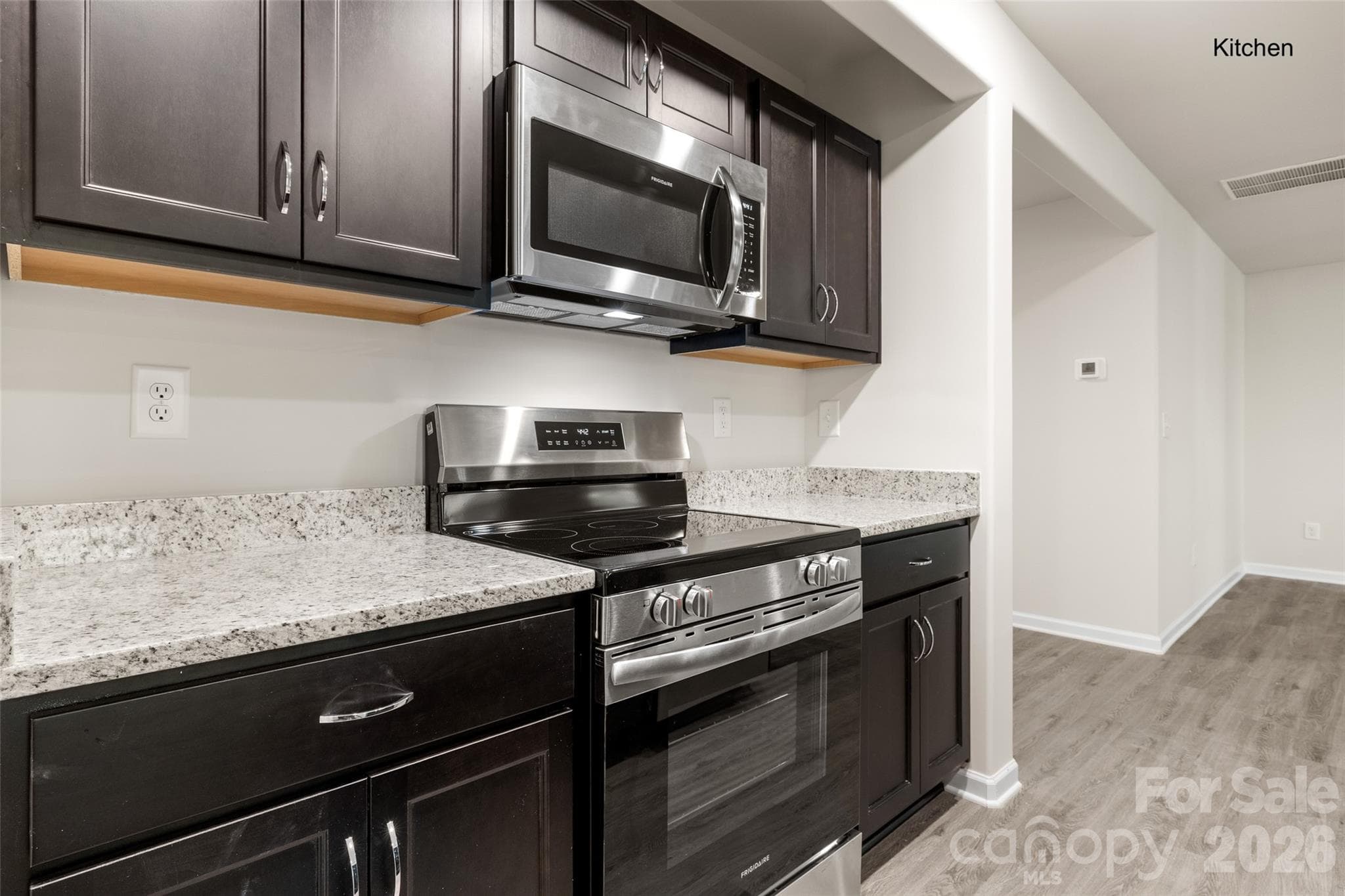 Single Family Residence at 1707 Evans Drive, Lancaster, photo 16 of 37