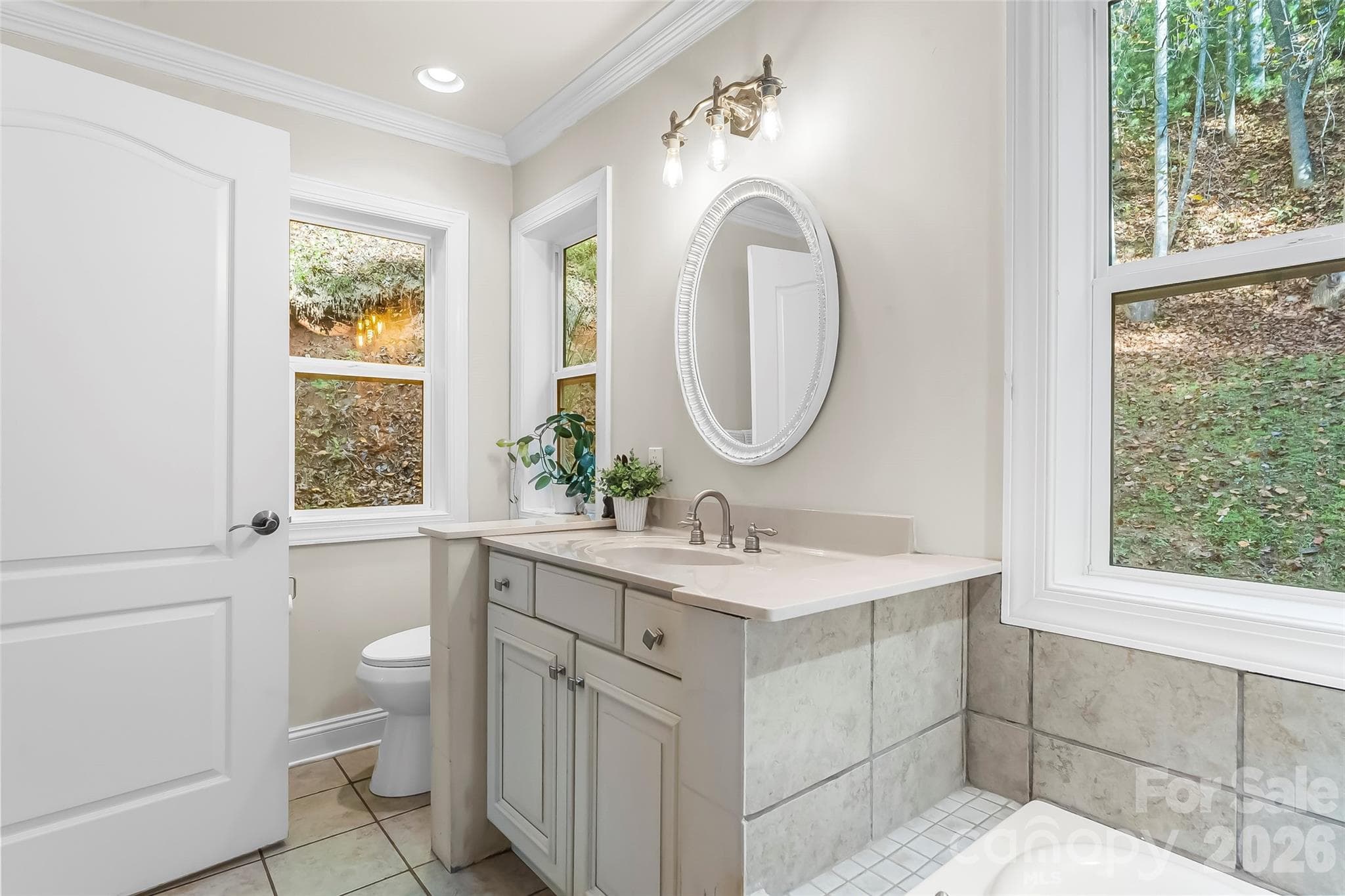 Primary Bath - 237 Mallard Road, Lake Lure