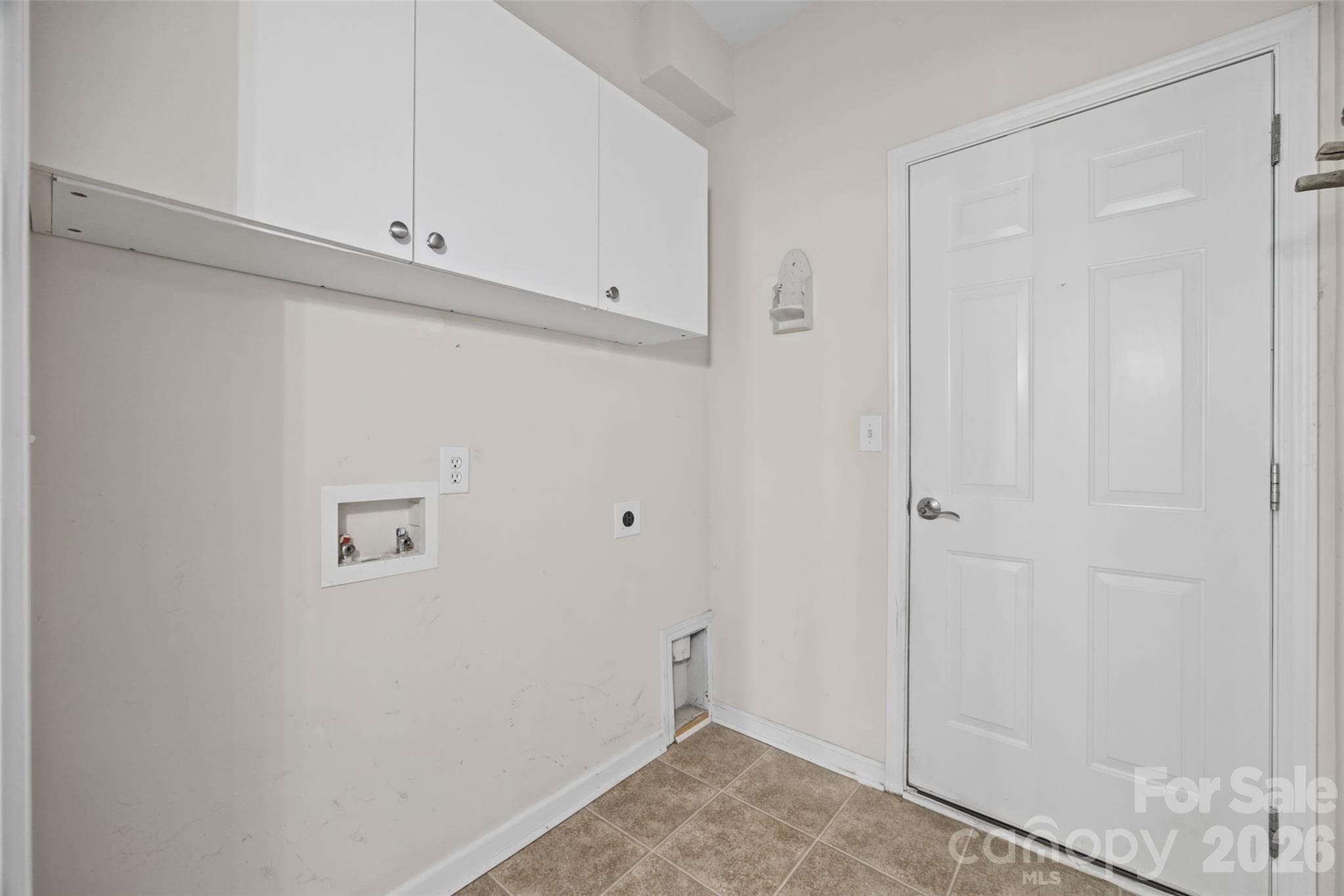 Single Family Residence at 3173 Pine Bluff Way, Indian Land, photo 9 of 45