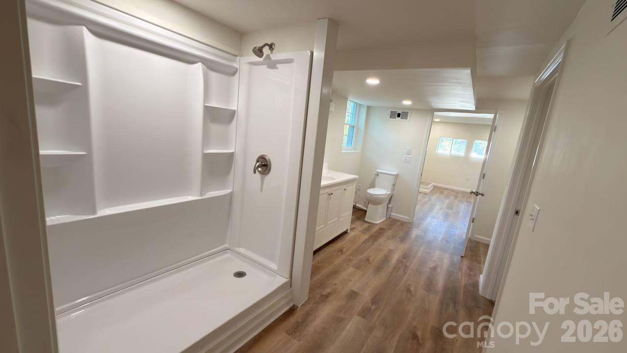 full bathroom downstairs - 169 8th Avenue SW, Conover