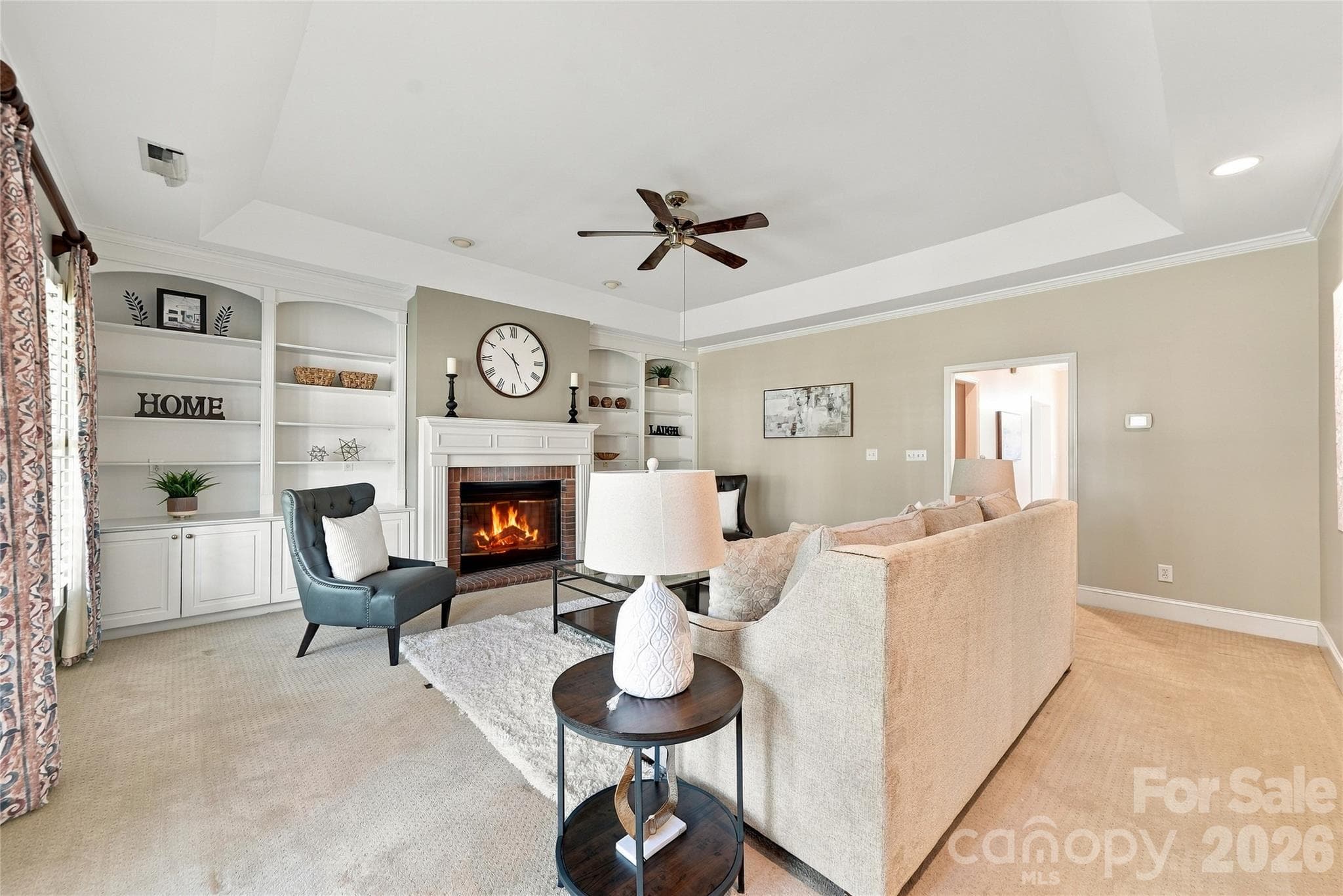 Single Family Residence at 155 Lake Point Drive, Fort Mill, photo 4 of 37