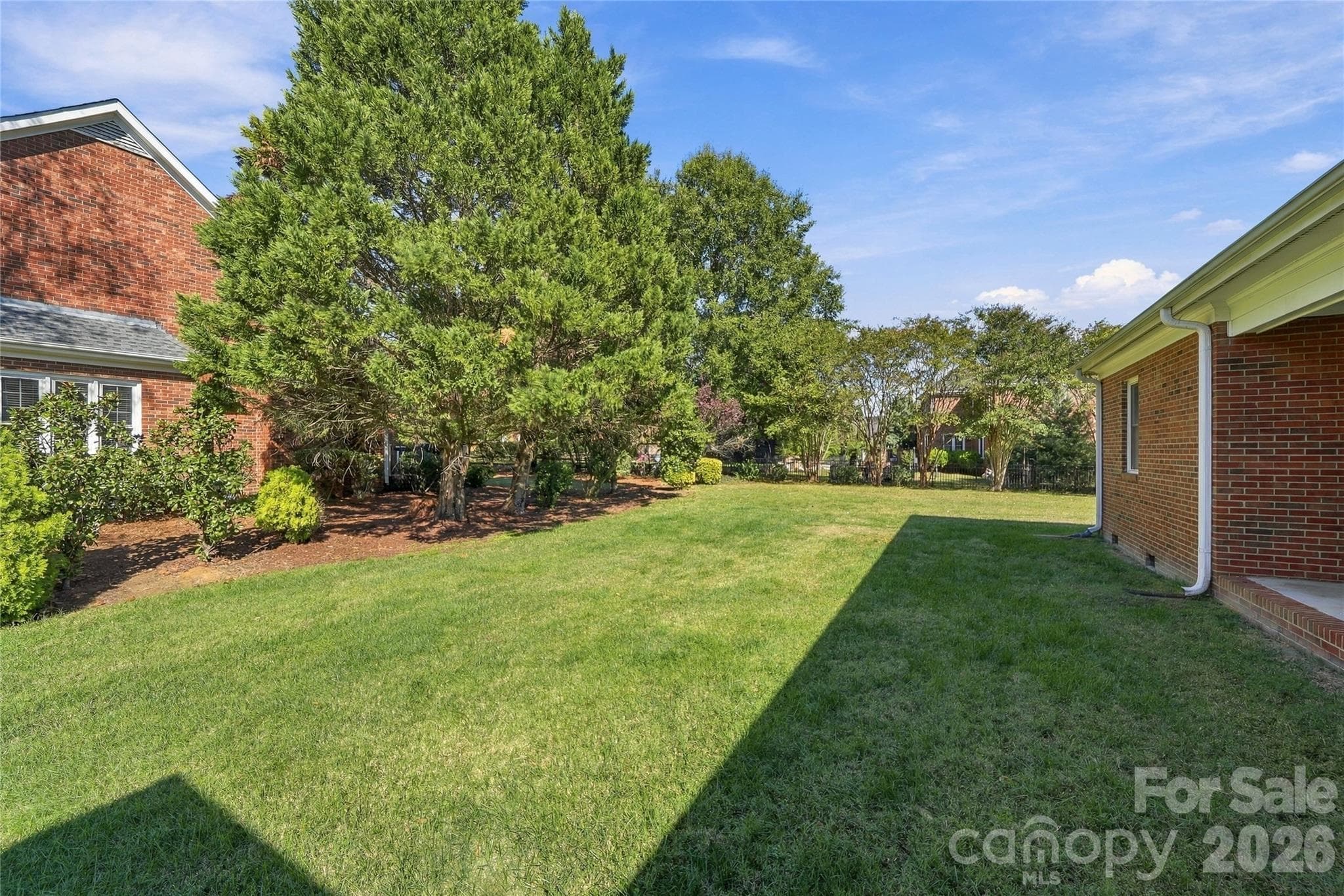 Single Family Residence at 155 Lake Point Drive, Fort Mill, photo 33 of 37