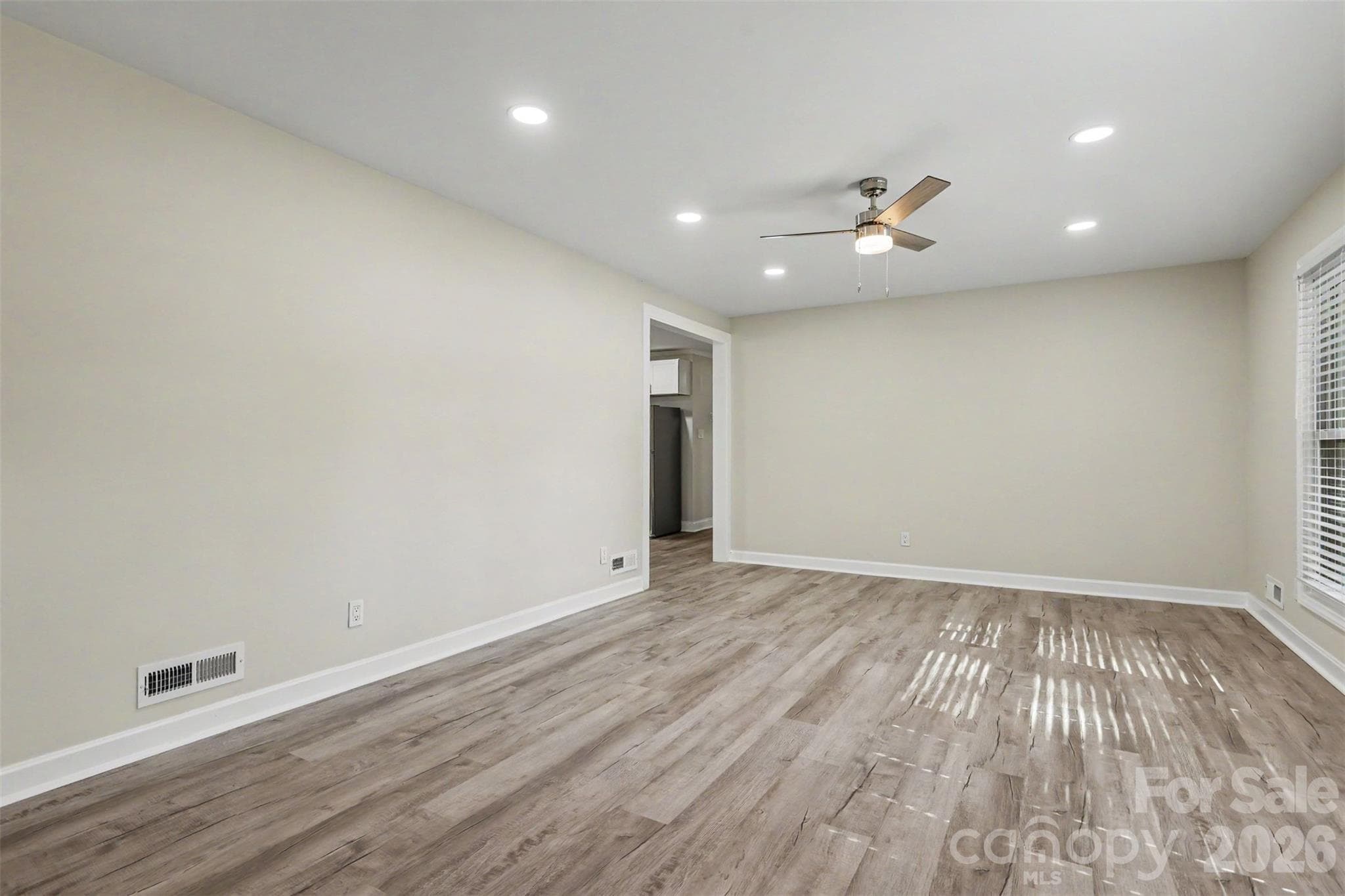 Family room - 519 Amon Lane, Pineville