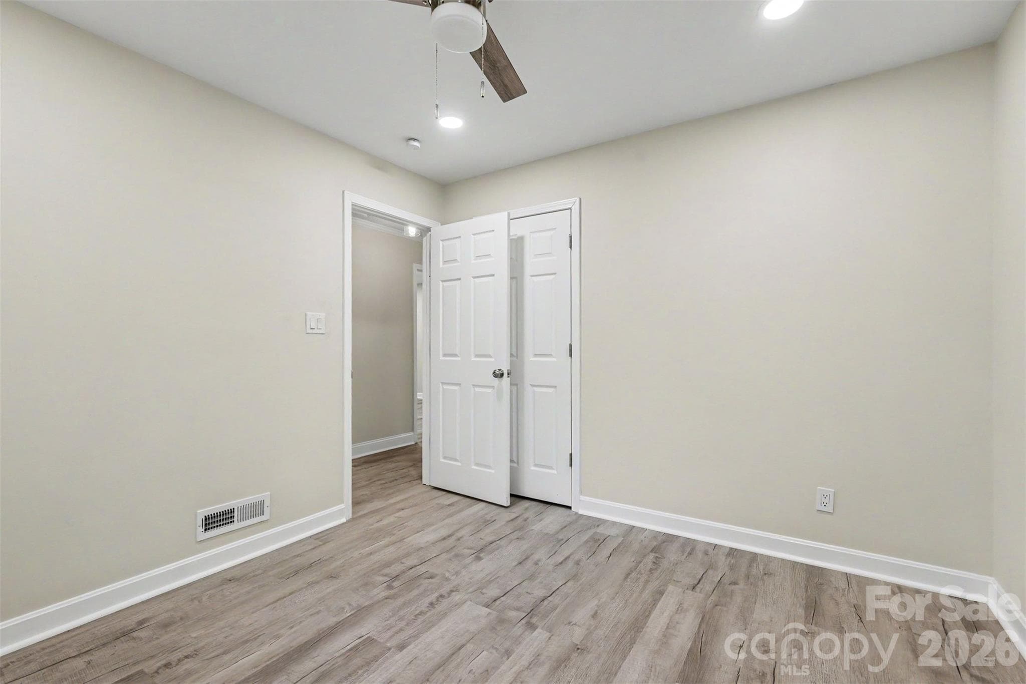 Secondary Bedroom - 519 Amon Lane, Pineville