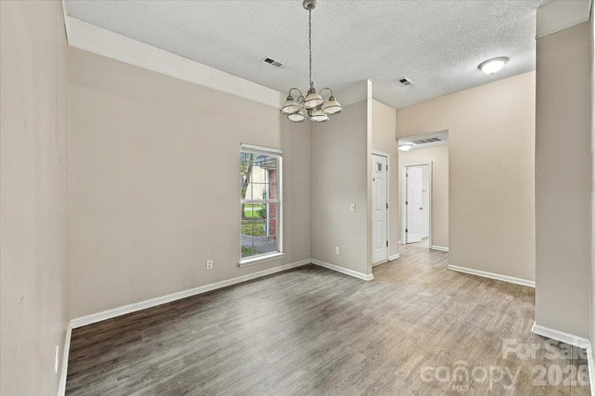 Single Family Residence at 11219 Turmeric Court, Charlotte, photo 11 of 25