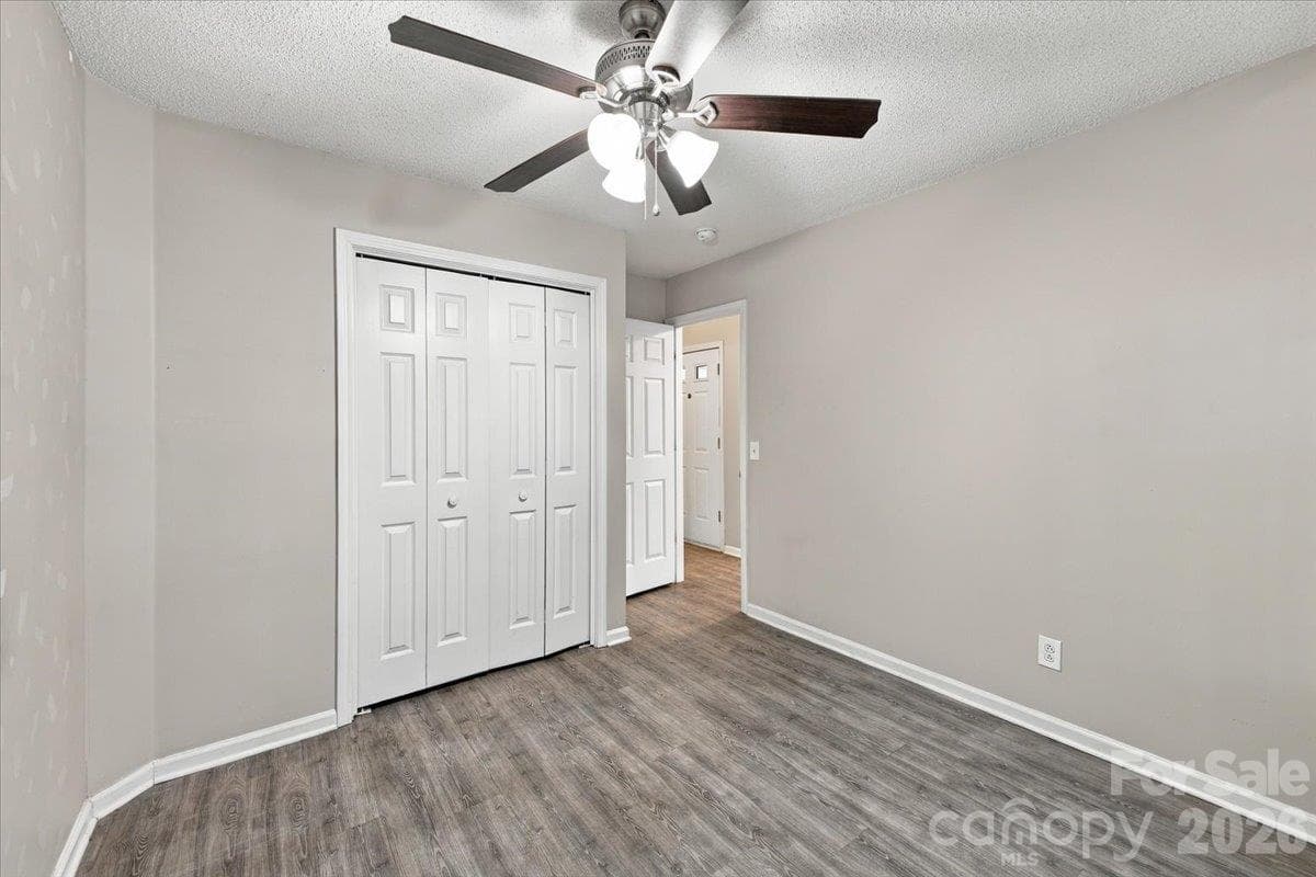 Single Family Residence at 11219 Turmeric Court, Charlotte, photo 18 of 25