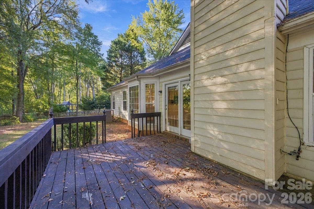 Single Family Residence at 11219 Turmeric Court, Charlotte, photo 24 of 25