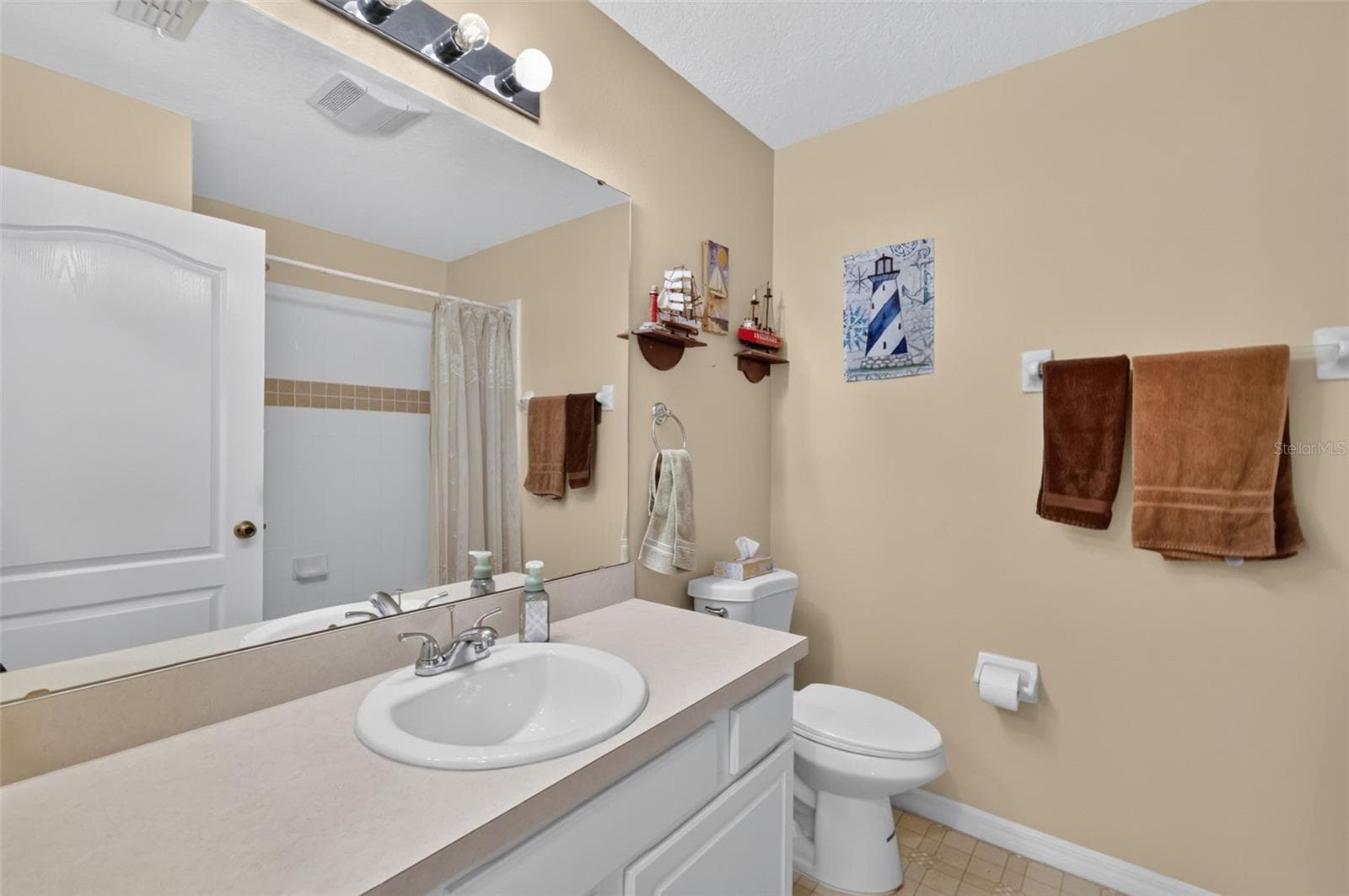 Single Family Residence at 10449 REGAL VIEW LOOP, CLERMONT, photo 22 of 26