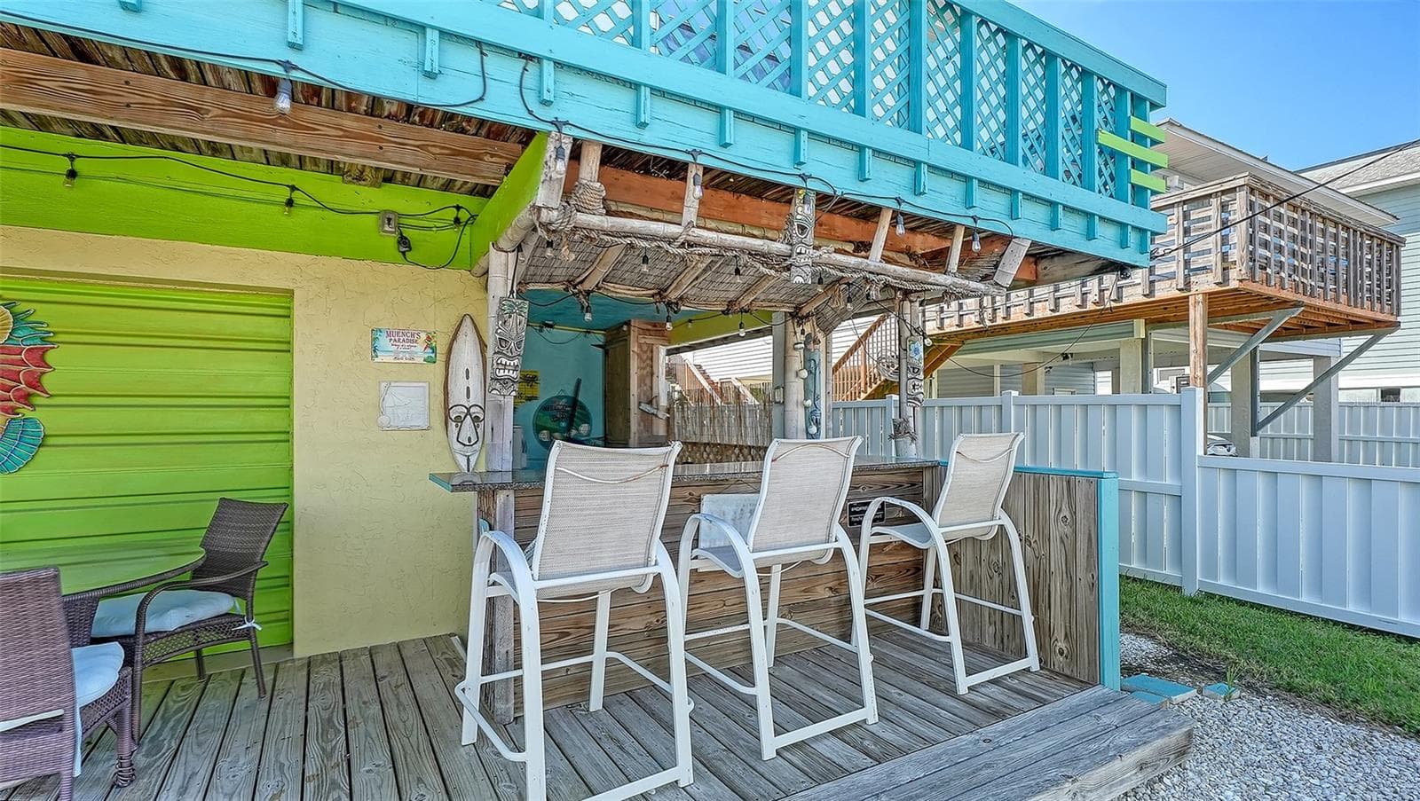 Open and covered front decks. - 2514 AVENUE B, BRADENTON BEACH