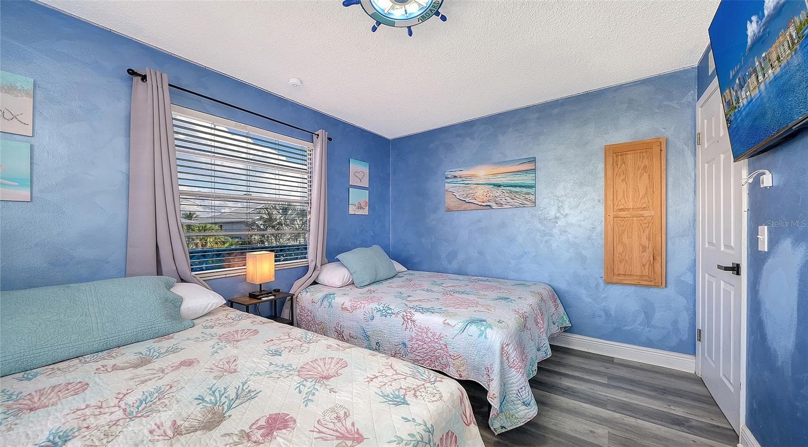 Unit A, Guest Bedroom. - 2514 AVENUE B, BRADENTON BEACH