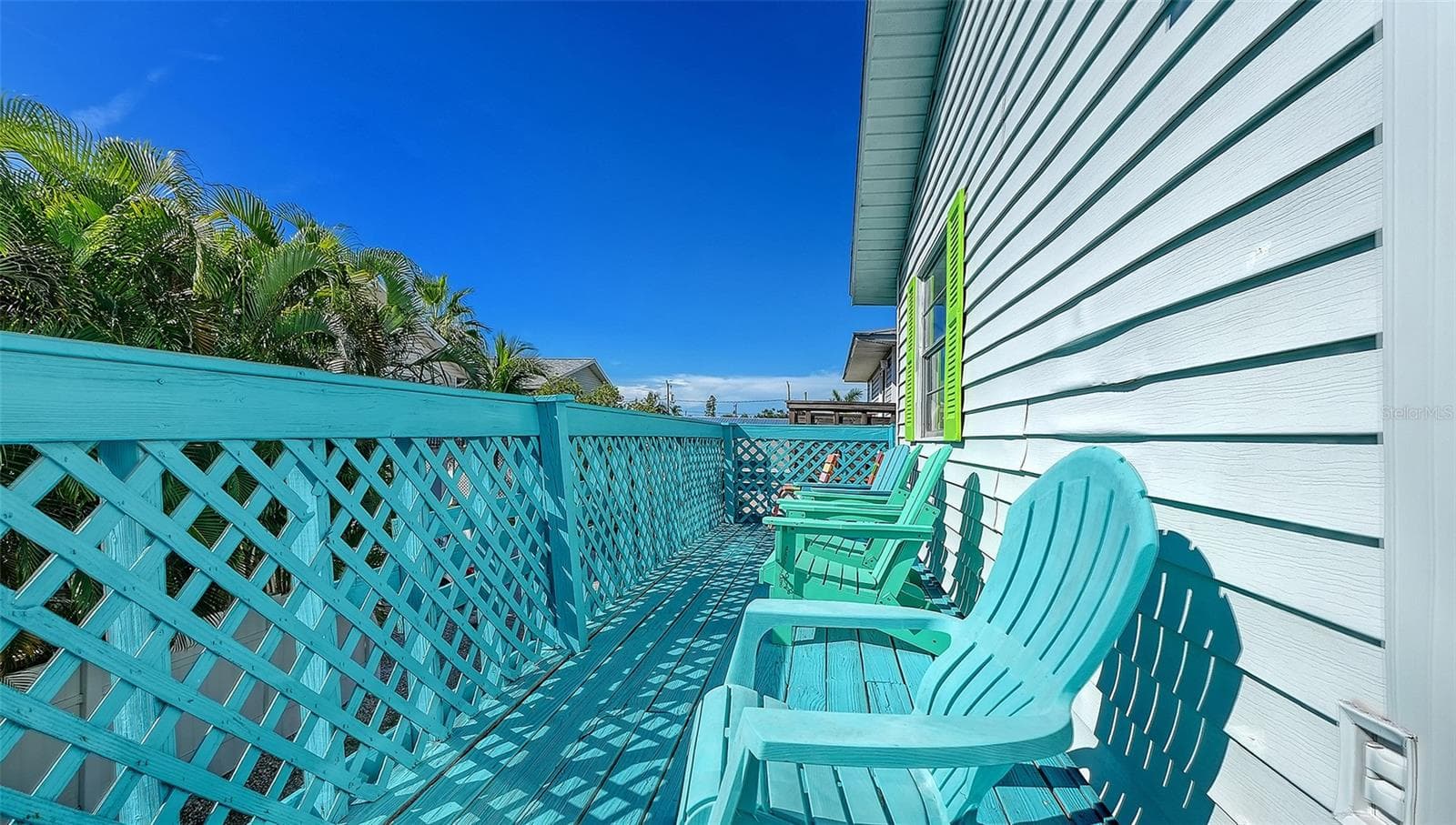 Unit B, side balcony. - 2514 AVENUE B, BRADENTON BEACH