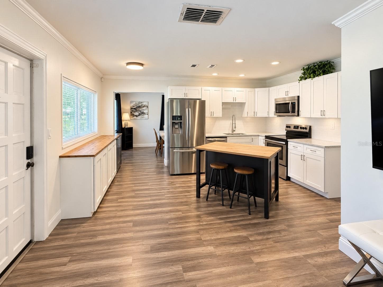 Single Family Residence at 2609 E 99TH AVE, TAMPA, photo 5 of 29