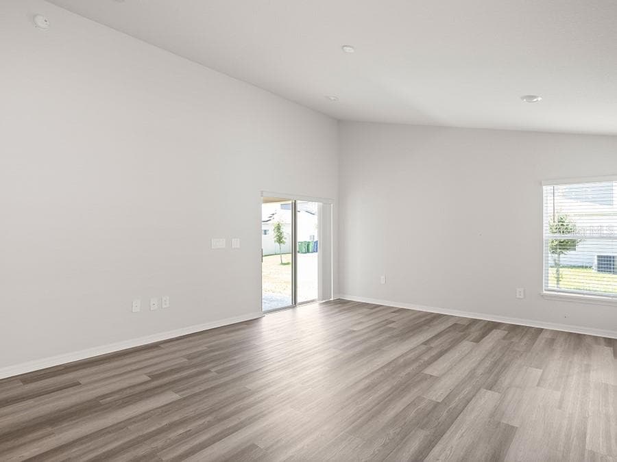 Single Family Residence at 4490 RAPALLO AVE, WINTER HAVEN, photo 9 of 18