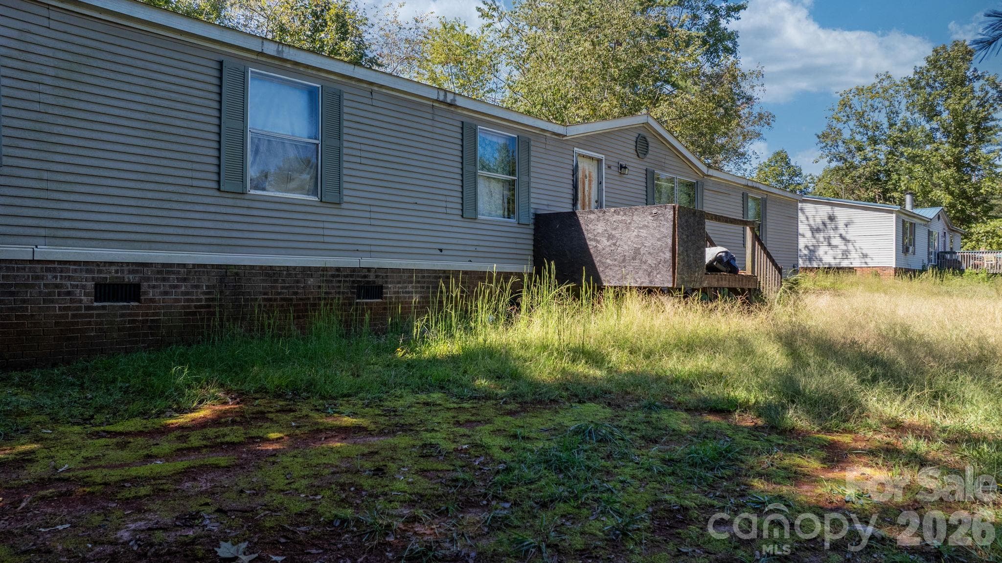 Single Family Residence at 4125 Alderbrook Court, Lenoir, photo 4 of 15