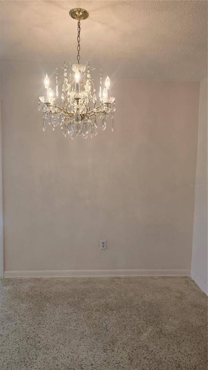 Dining room with chandelier - 10386 112TH WAY N, SEMINOLE