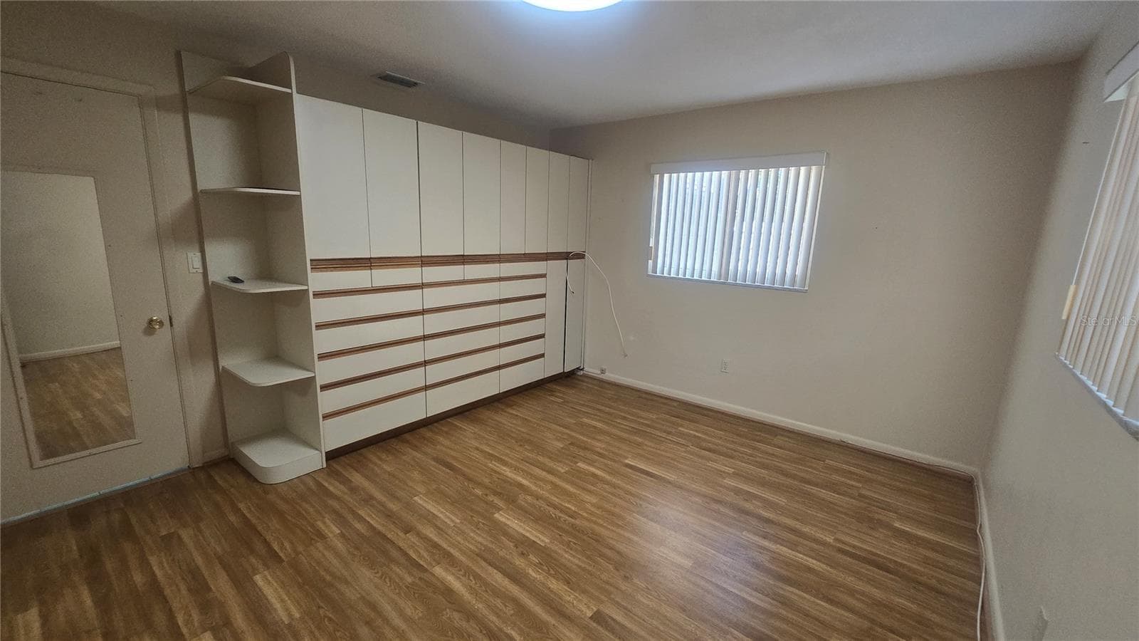2nd bedroom built in cabinetry - 10386 112TH WAY N, SEMINOLE