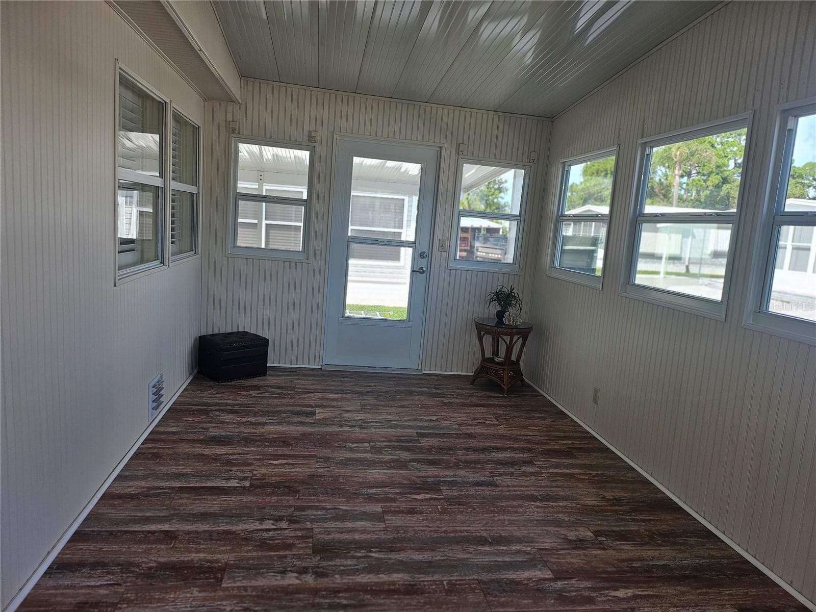Mobile Home at 3218 SUMAC TER, SARASOTA, photo 37 of 71