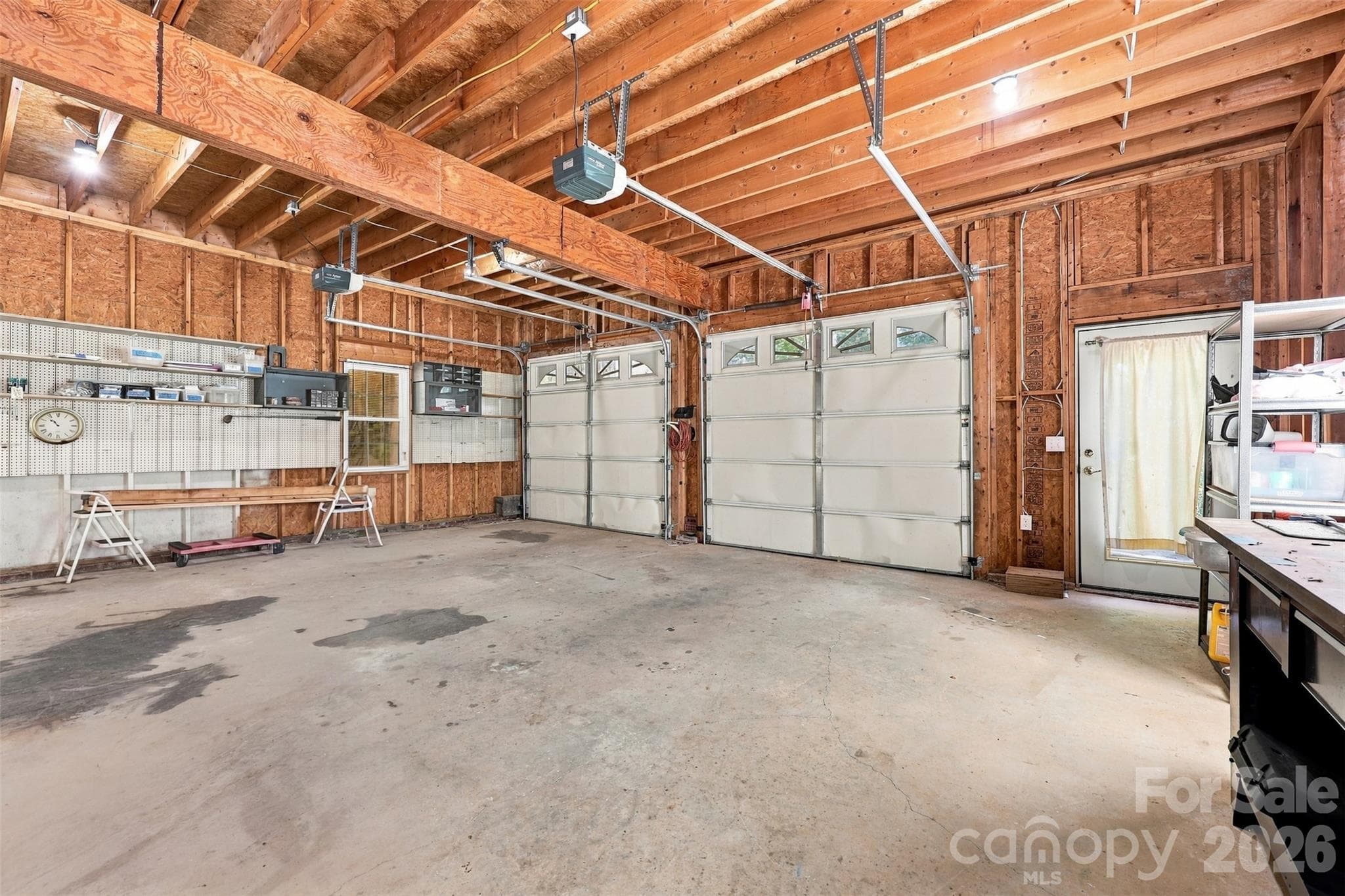 Oversized Garage - 2 doors - 1220 Williams Road, Fort Mill