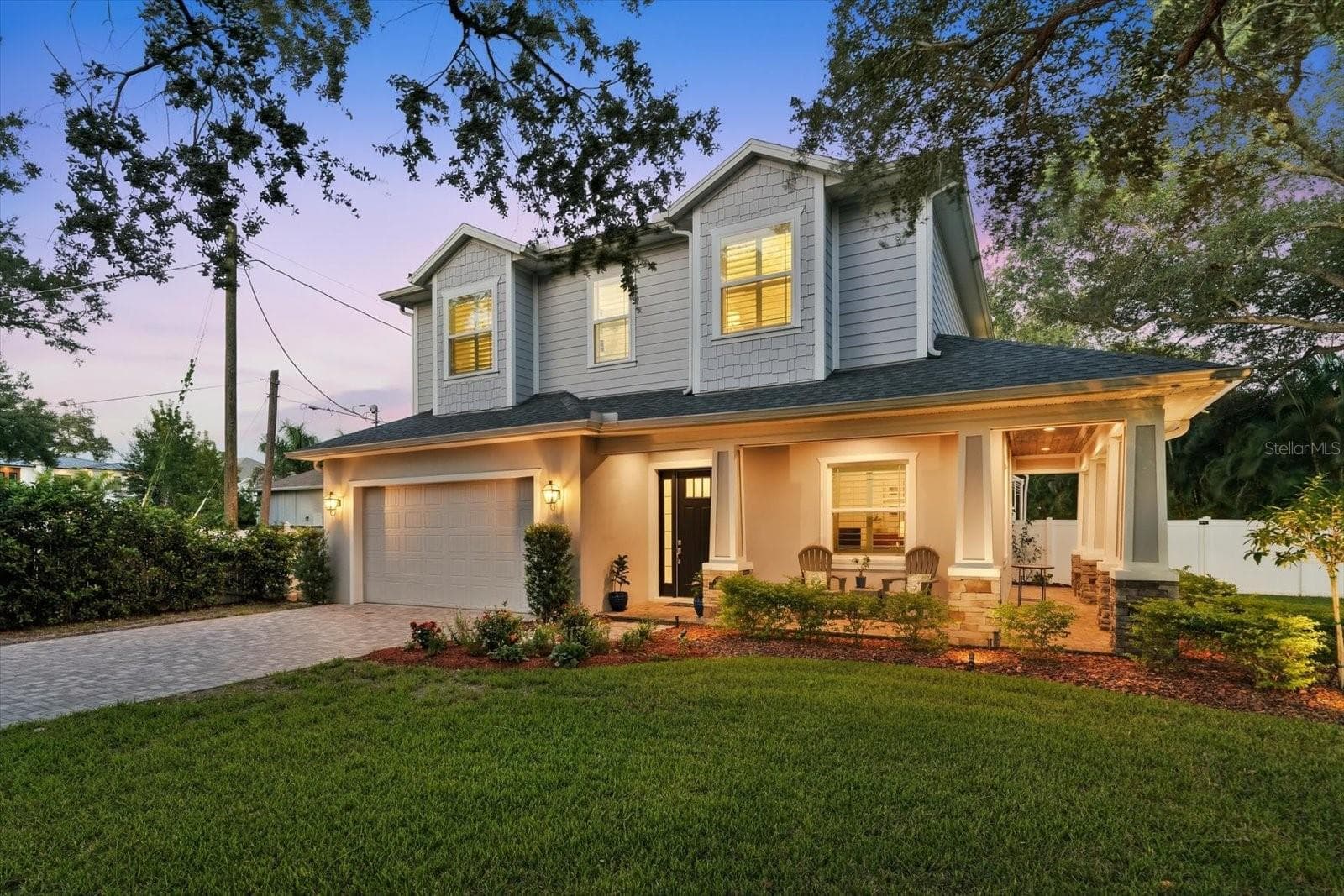 3608 E STERLING CIR