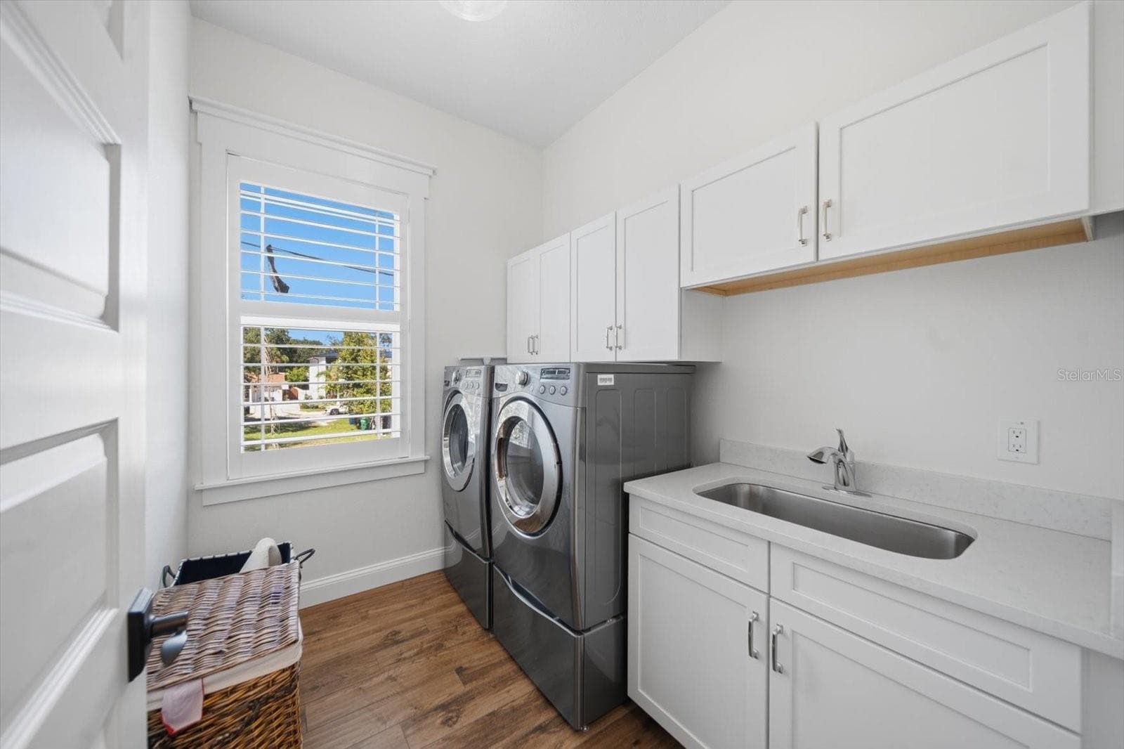 upstairs laundry room - 3608 E STERLING CIR, TAMPA