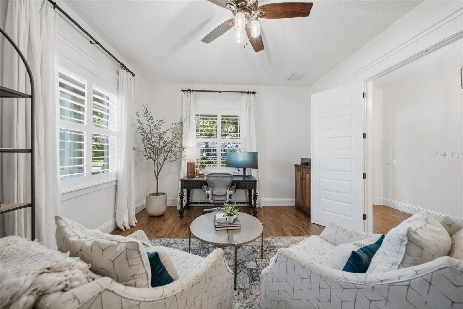 Single Family Residence at 3608 E STERLING CIR, TAMPA, photo 51 of 64