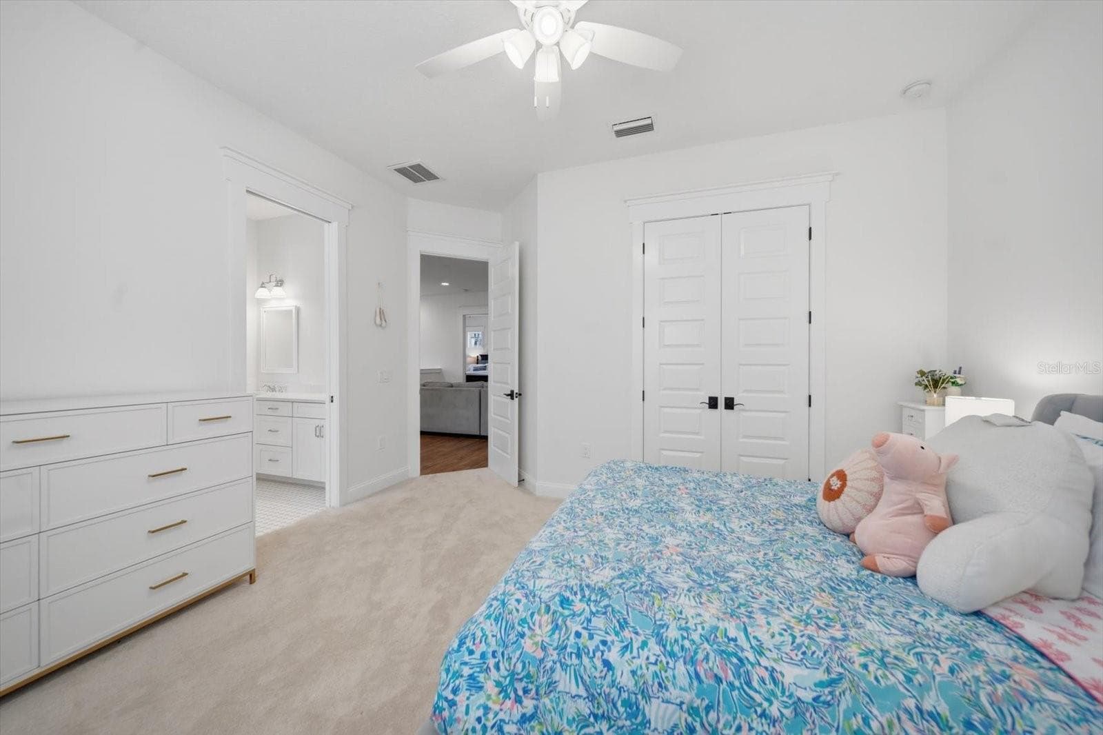 Single Family Residence at 3608 E STERLING CIR, TAMPA, photo 56 of 64