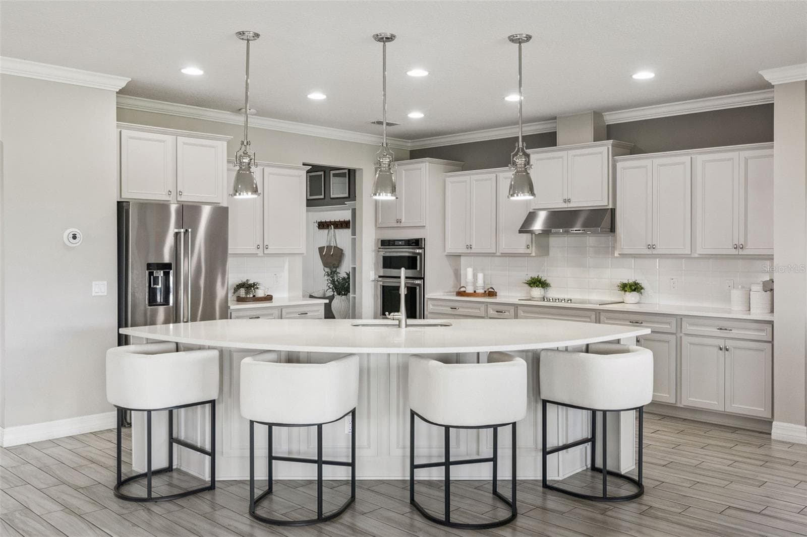 Single Family Residence at 17537 LAGODA LN, ORLANDO, photo 17 of 51