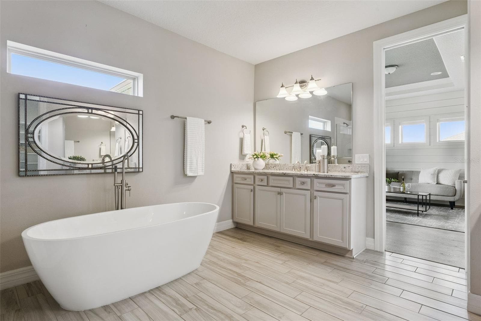 Single Family Residence at 17537 LAGODA LN, ORLANDO, photo 32 of 51