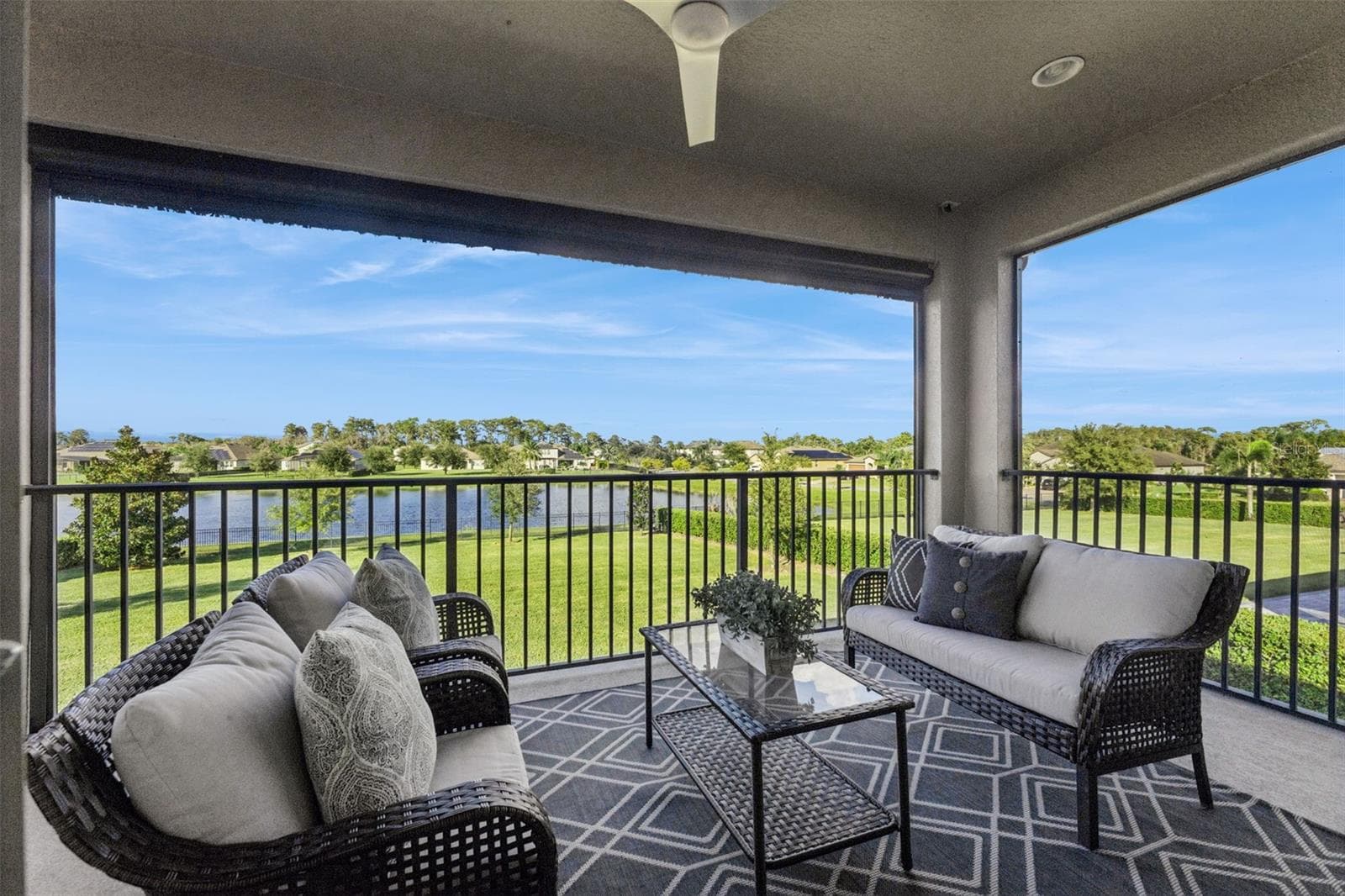 Single Family Residence at 17537 LAGODA LN, ORLANDO, photo 43 of 51