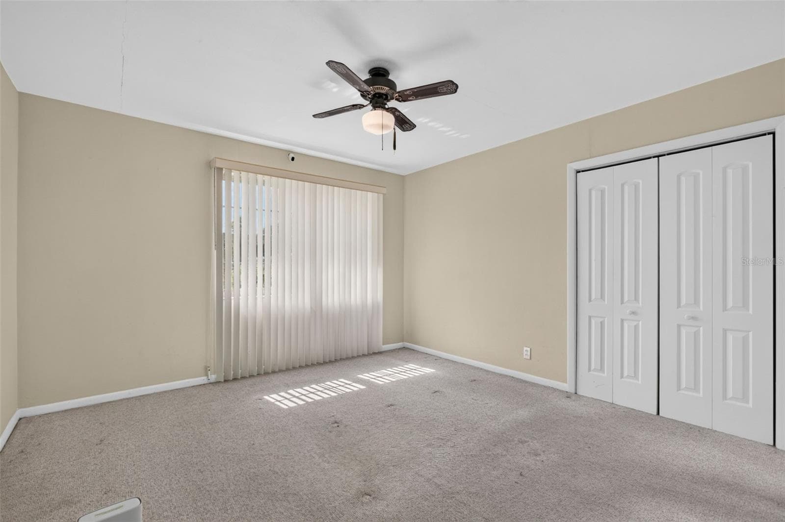 Single Family Residence at LAKE LUCINA, JACKSONVILLE, photo 24 of 39