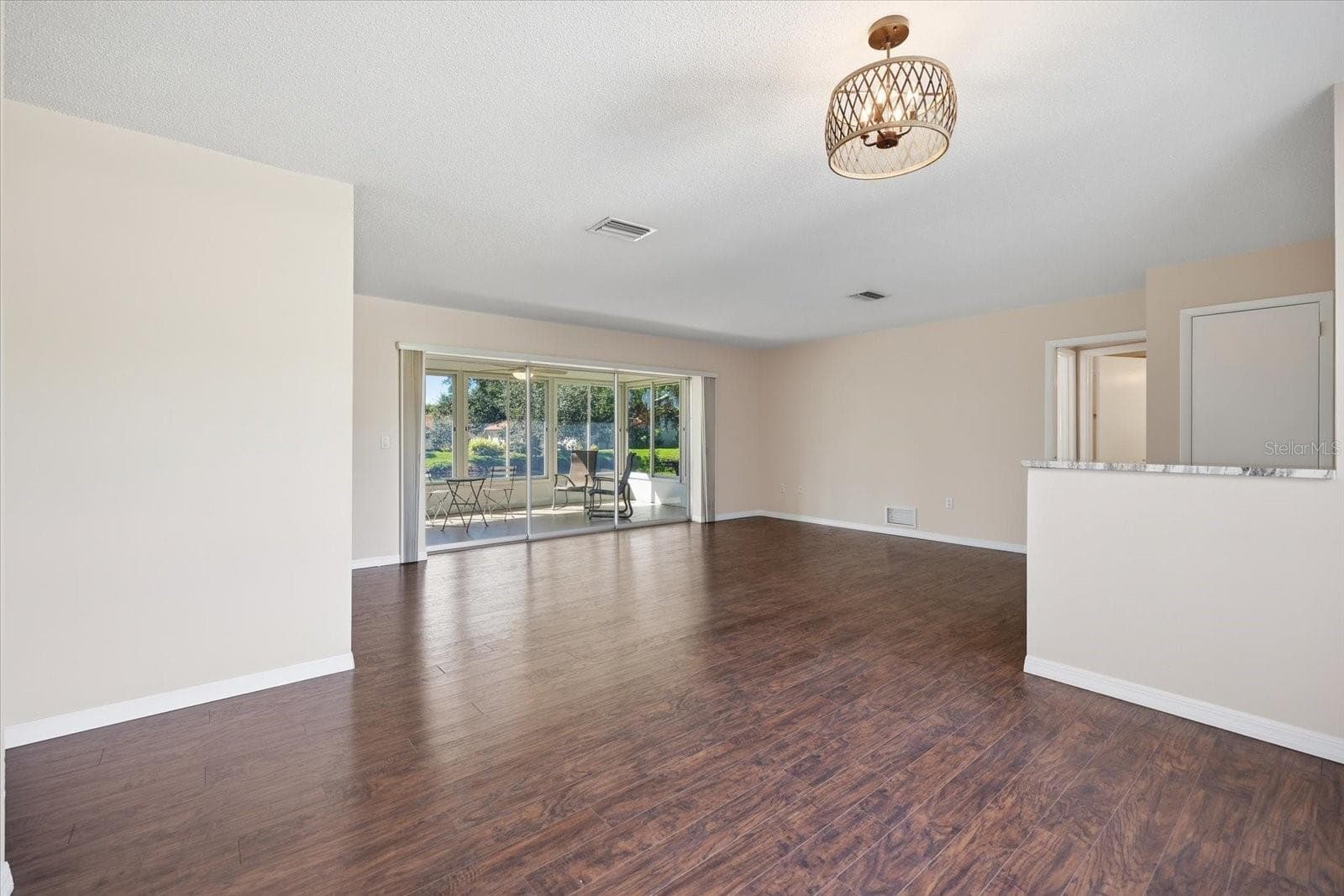 Single Family Residence at 832 S GONDOLA DR, VENICE, photo 20 of 47
