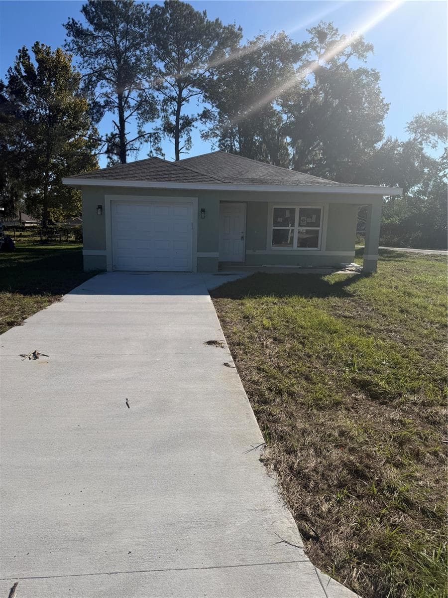 Single Family Residence at 13797 SE 40TH CT, SUMMERFIELD, photo 4 of 31