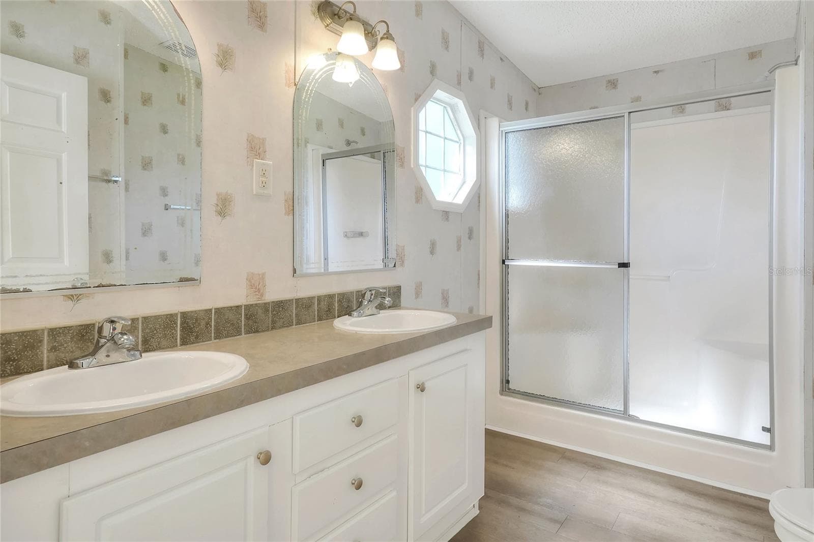 Manufactured Home at 3321 PEACHTREE HILL RD, LAKELAND, photo 17 of 37
