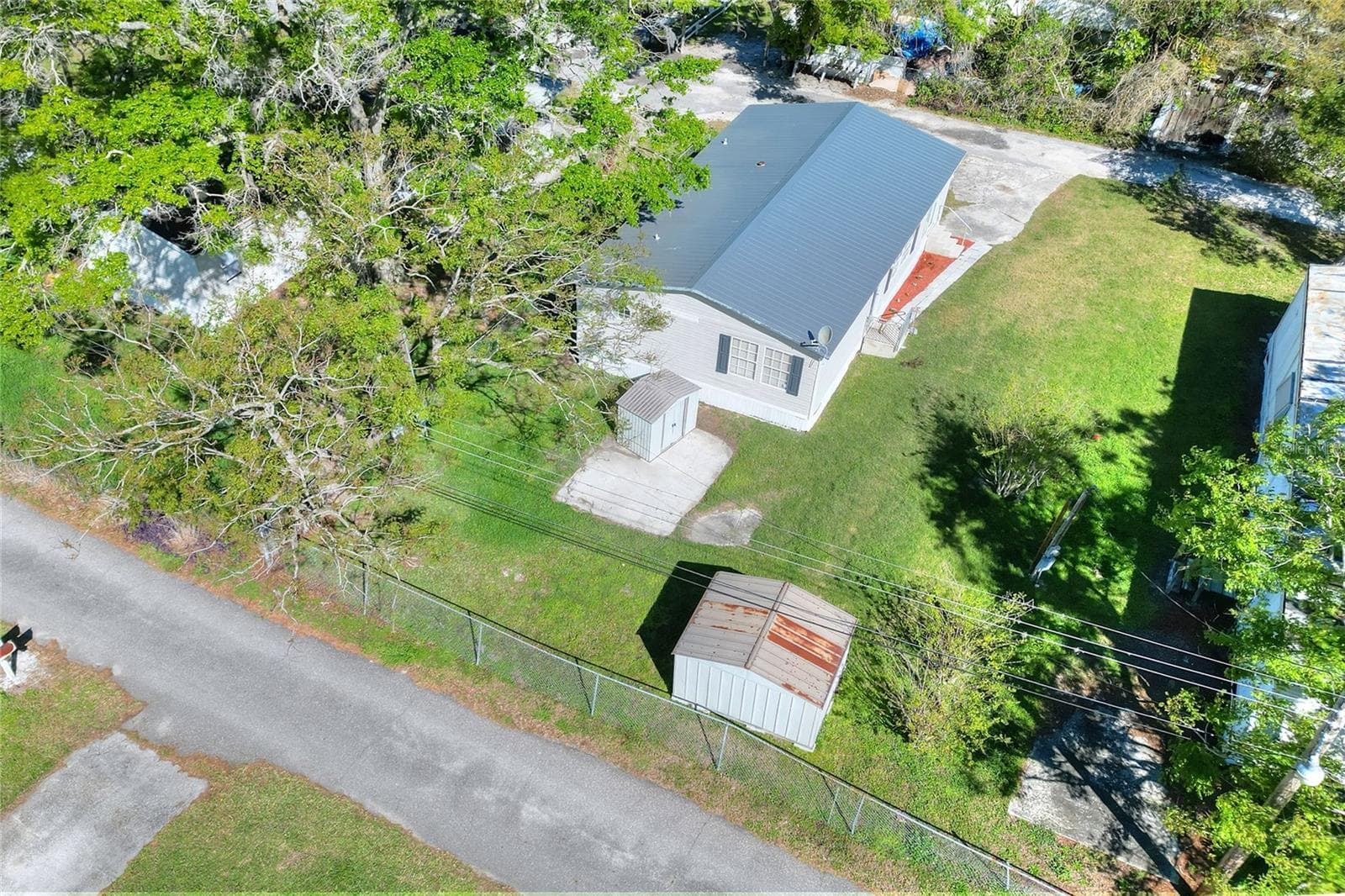 Manufactured Home at 3321 PEACHTREE HILL RD, LAKELAND, photo 27 of 37