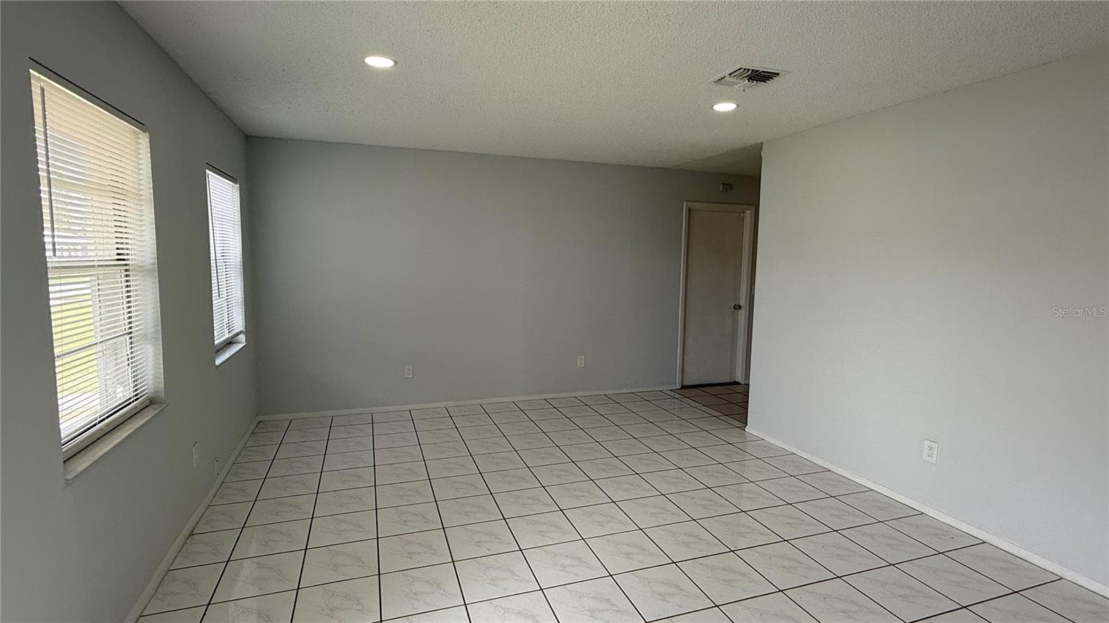 Single Family Residence at 135 MORELIA LN, KISSIMMEE, photo 15 of 45