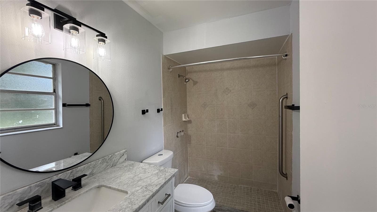 Single Family Residence at 135 MORELIA LN, KISSIMMEE, photo 33 of 45
