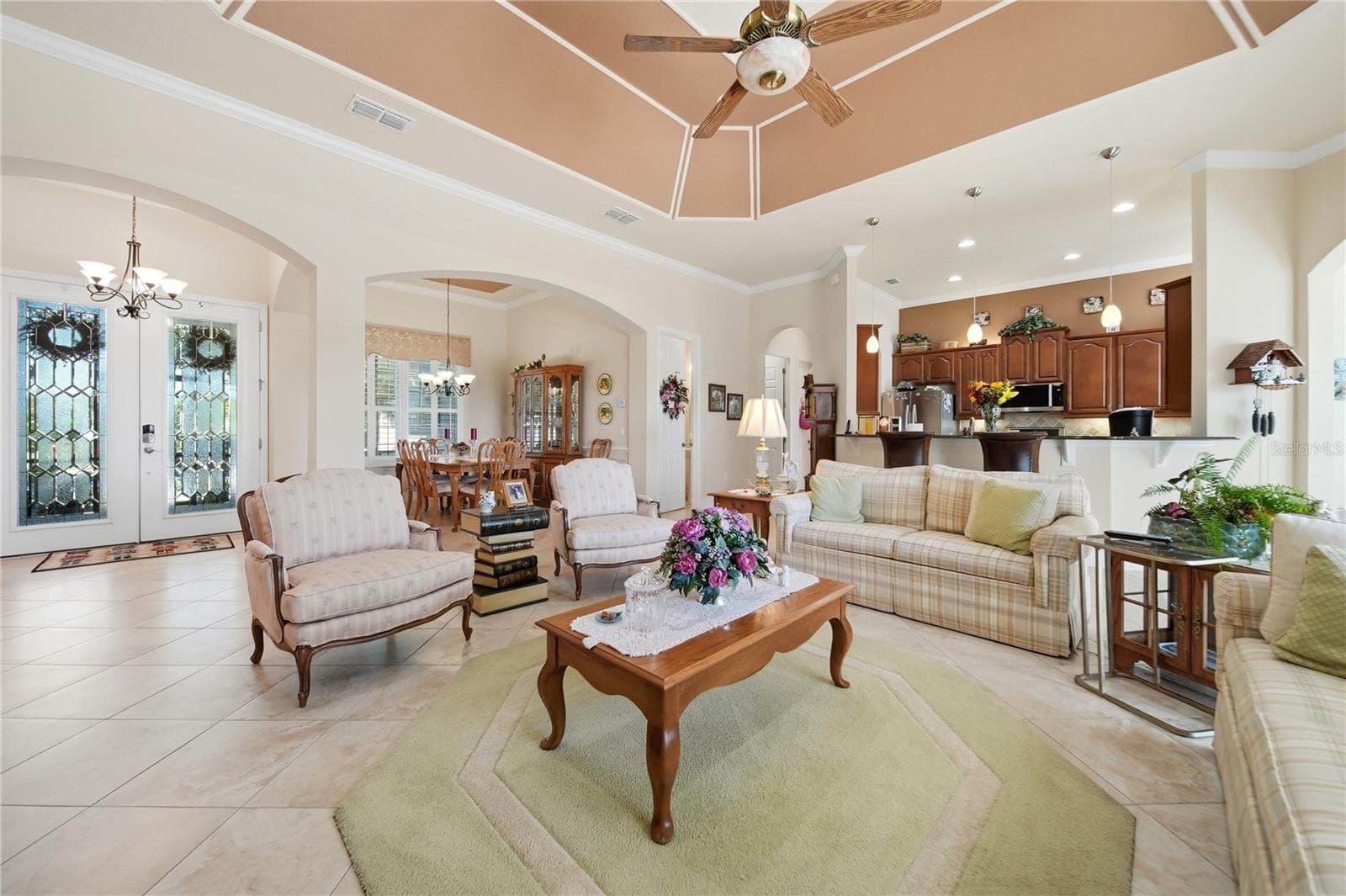 Single Family Residence at 166 BAYOU BEND RD, GROVELAND, photo 5 of 36