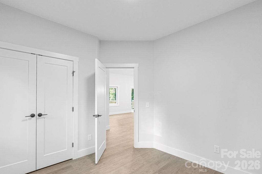 Single Family Residence at 1520 Holly Court NW, Lenoir, photo 16 of 32