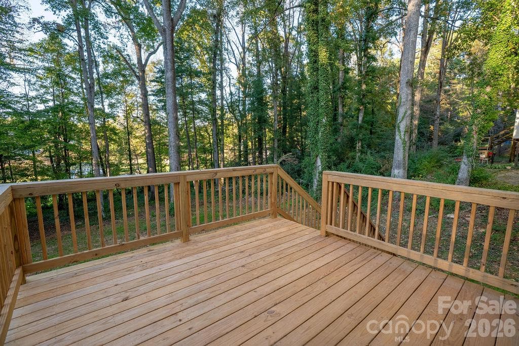 Single Family Residence at 1520 Holly Court NW, Lenoir, photo 27 of 32