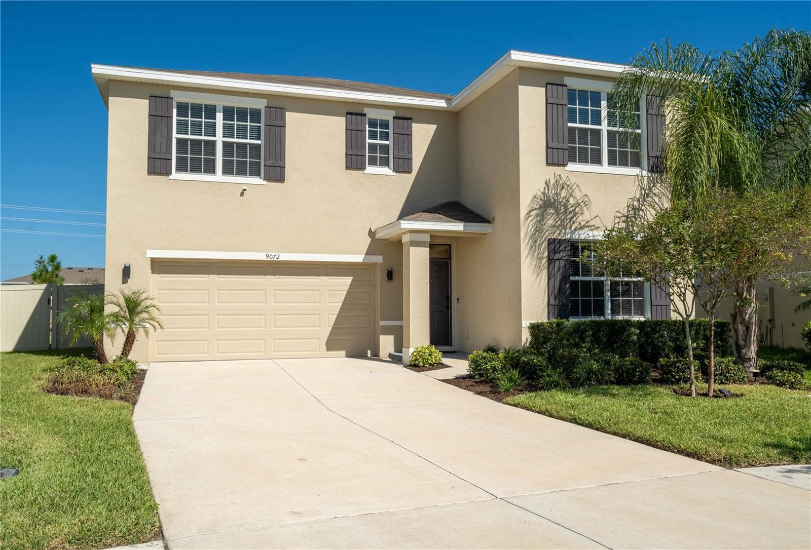 Single Family Residence at 9072 FORGE BREEZE LOOP, WESLEY CHAPEL, photo 3 of 48