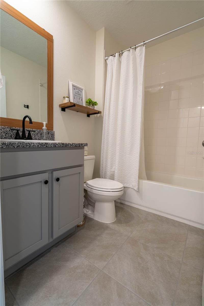 Single Family Residence at 9072 FORGE BREEZE LOOP, WESLEY CHAPEL, photo 19 of 48