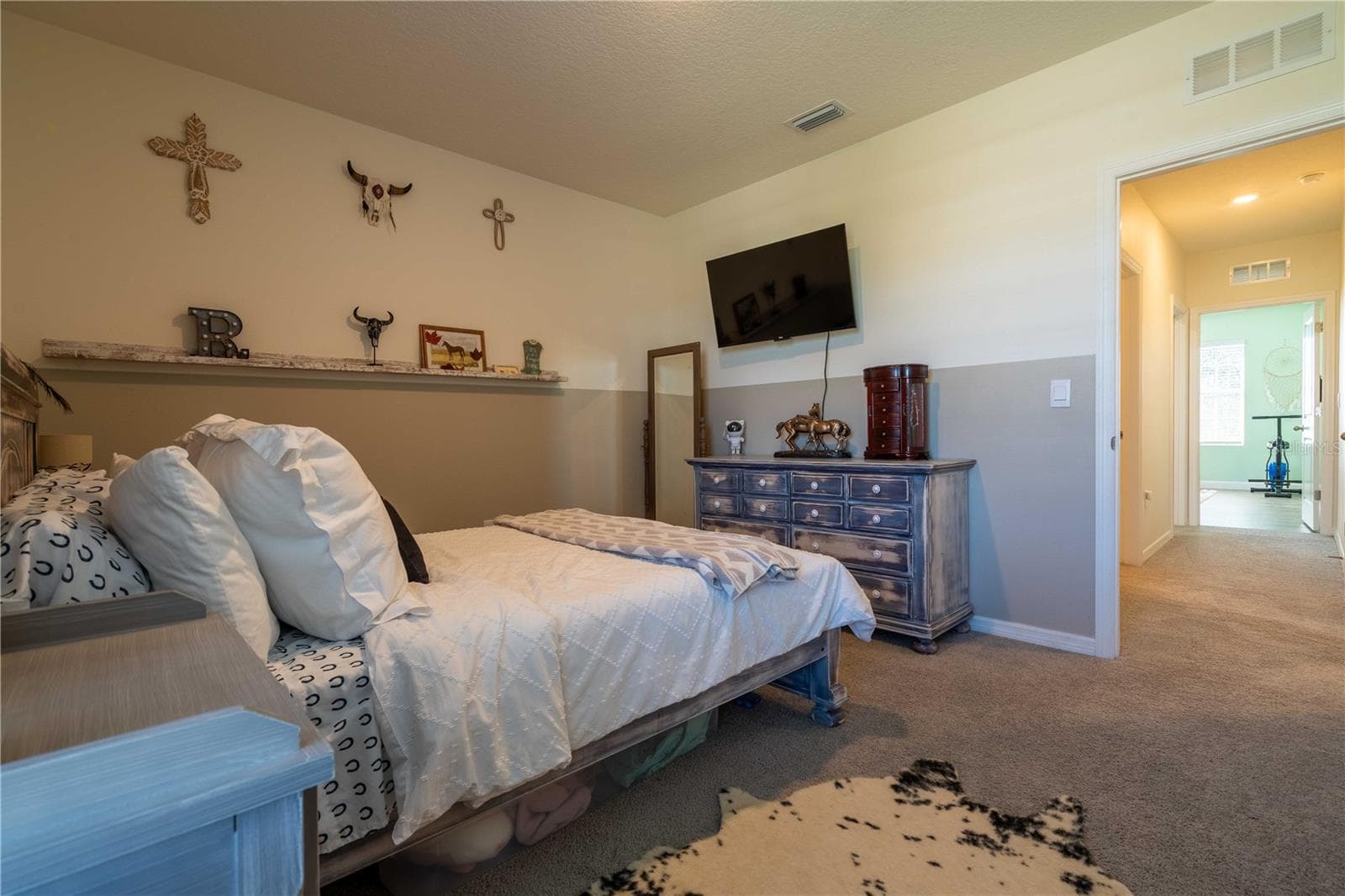Single Family Residence at 9072 FORGE BREEZE LOOP, WESLEY CHAPEL, photo 23 of 48