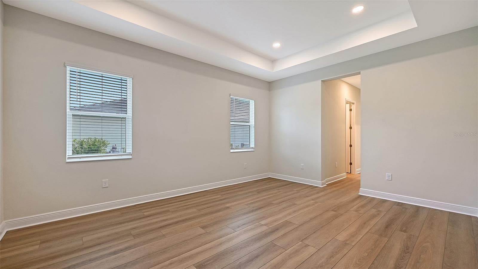 Single Family Residence at 21261 HOLMES CIR, VENICE, photo 24 of 38