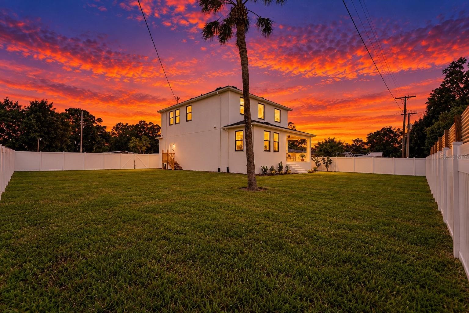 Single Family Residence at 4719 W WYOMING AVE, TAMPA, photo 3 of 33