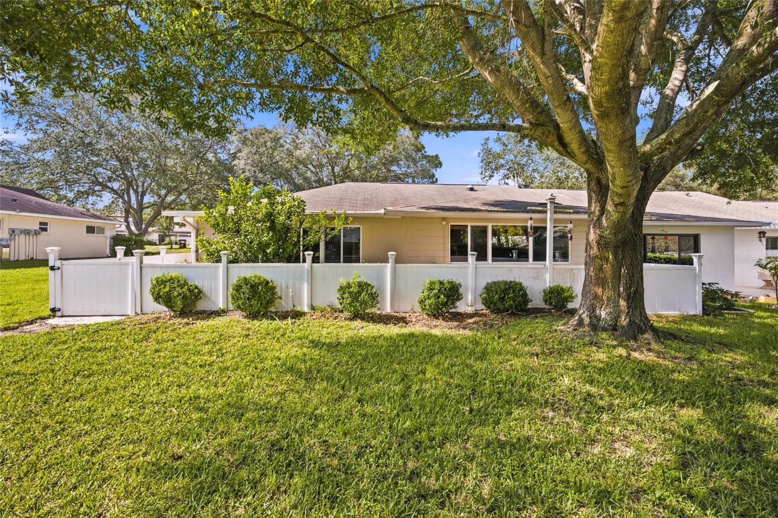 Villa at 9871 SW 87TH TERRACE RD #D, OCALA, photo 3 of 36